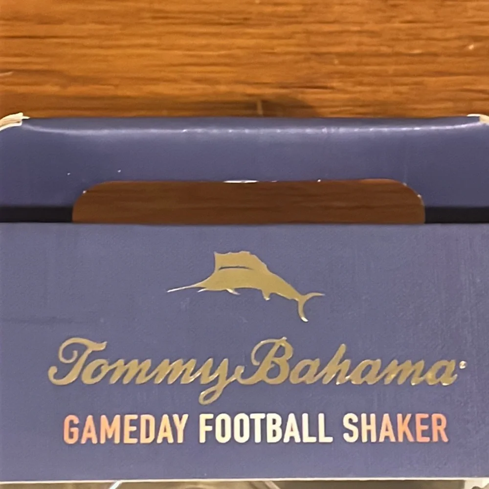 Tommy Bahama brand new